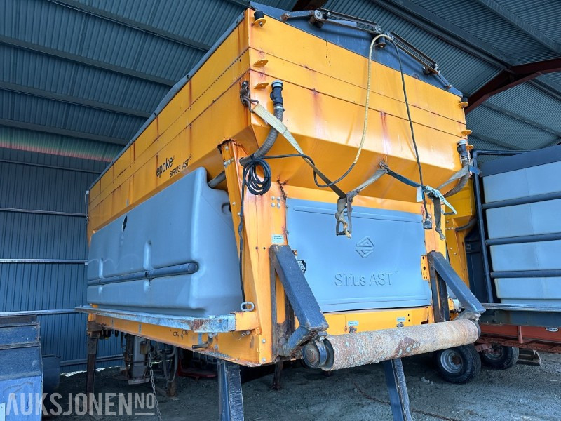 2011 Epoke SH3800 Sirius AST spreder - Tillbehör för Byggmaskiner: bild 2 2011 Epoke SH3800 Sirius AST spreder - Tillbehör för Byggmaskiner: bild 2