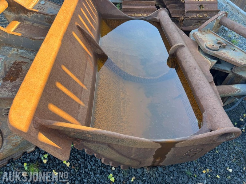 2015 SMP hydraulisk pusseskuffe G90 feste - Tillbehör för Byggmaskiner: bild 4 2015 SMP hydraulisk pusseskuffe G90 feste - Tillbehör för Byggmaskiner: bild 4