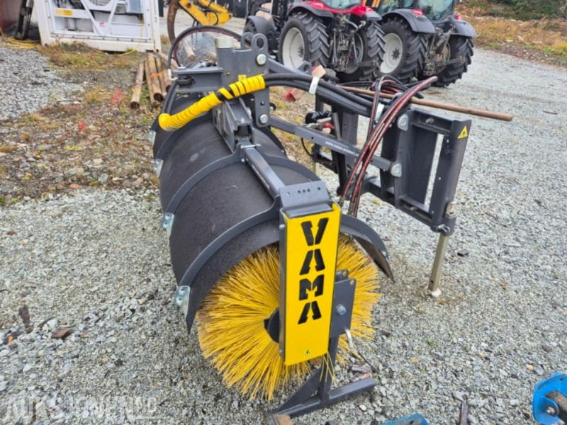 2023 Vama EHA1800L - feiekost - Tillbehör för Byggmaskiner: bild 4 2023 Vama EHA1800L - feiekost - Tillbehör för Byggmaskiner: bild 4