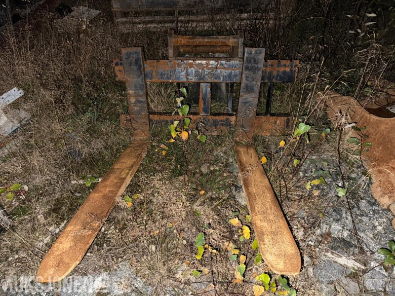 Pallegaffel m/kombi feste S60 og S70 - Tillbehör för Byggmaskiner: bild 2 Pallegaffel m/kombi feste S60 og S70 - Tillbehör för Byggmaskiner: bild 2