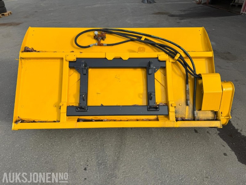 Strøkasse med HMV feste - Tillbehör för Byggmaskiner: bild 4 Strøkasse med HMV feste - Tillbehör för Byggmaskiner: bild 4