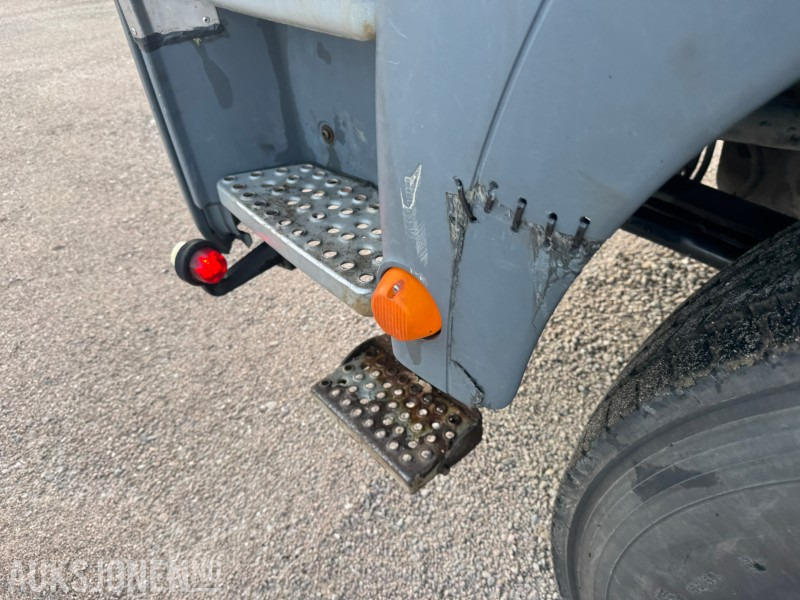 Utility/ Specialfordon 2010 MAN TGA 8x4 Lastebil med maskinpåbygg / maskinrampe: bild 19 Utility/ Specialfordon 2010 MAN TGA 8x4 Lastebil med maskinpåbygg / maskinrampe: bild 19