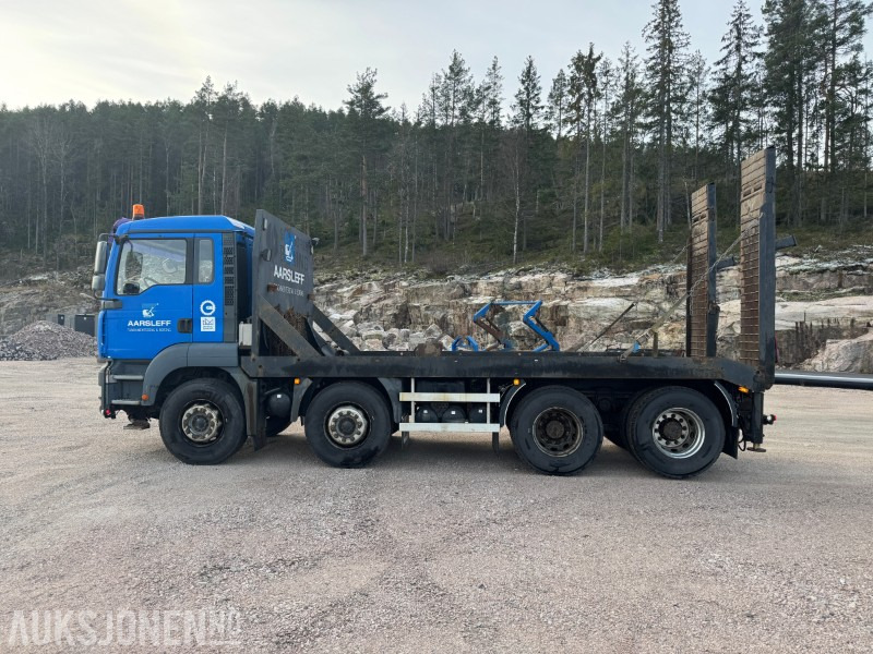 Utility/ Specialfordon 2010 MAN TGA 8x4 Lastebil med maskinpåbygg / maskinrampe: bild 8 Utility/ Specialfordon 2010 MAN TGA 8x4 Lastebil med maskinpåbygg / maskinrampe: bild 8