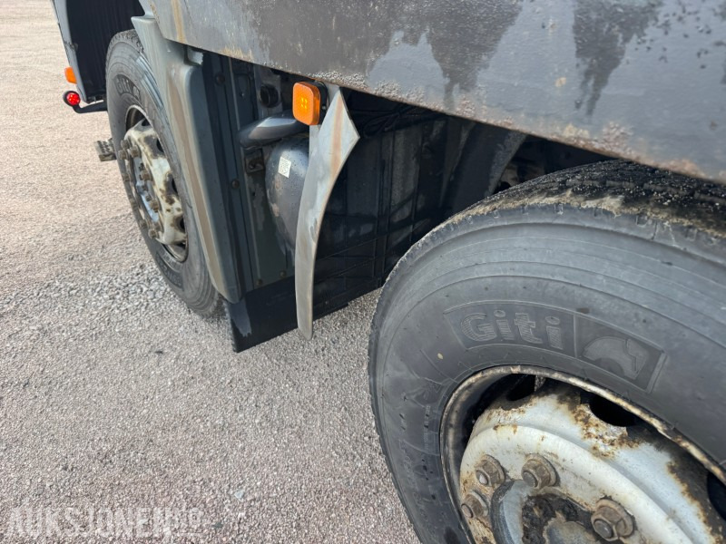 Utility/ Specialfordon 2010 MAN TGA 8x4 Lastebil med maskinpåbygg / maskinrampe: bild 15 Utility/ Specialfordon 2010 MAN TGA 8x4 Lastebil med maskinpåbygg / maskinrampe: bild 15