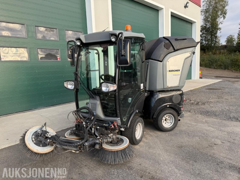 2013 Kärcher Feiemaskin/multimaskin lite brukt - Utility/ Specialfordon: bild 1 2013 Kärcher Feiemaskin/multimaskin lite brukt - Utility/ Specialfordon: bild 1