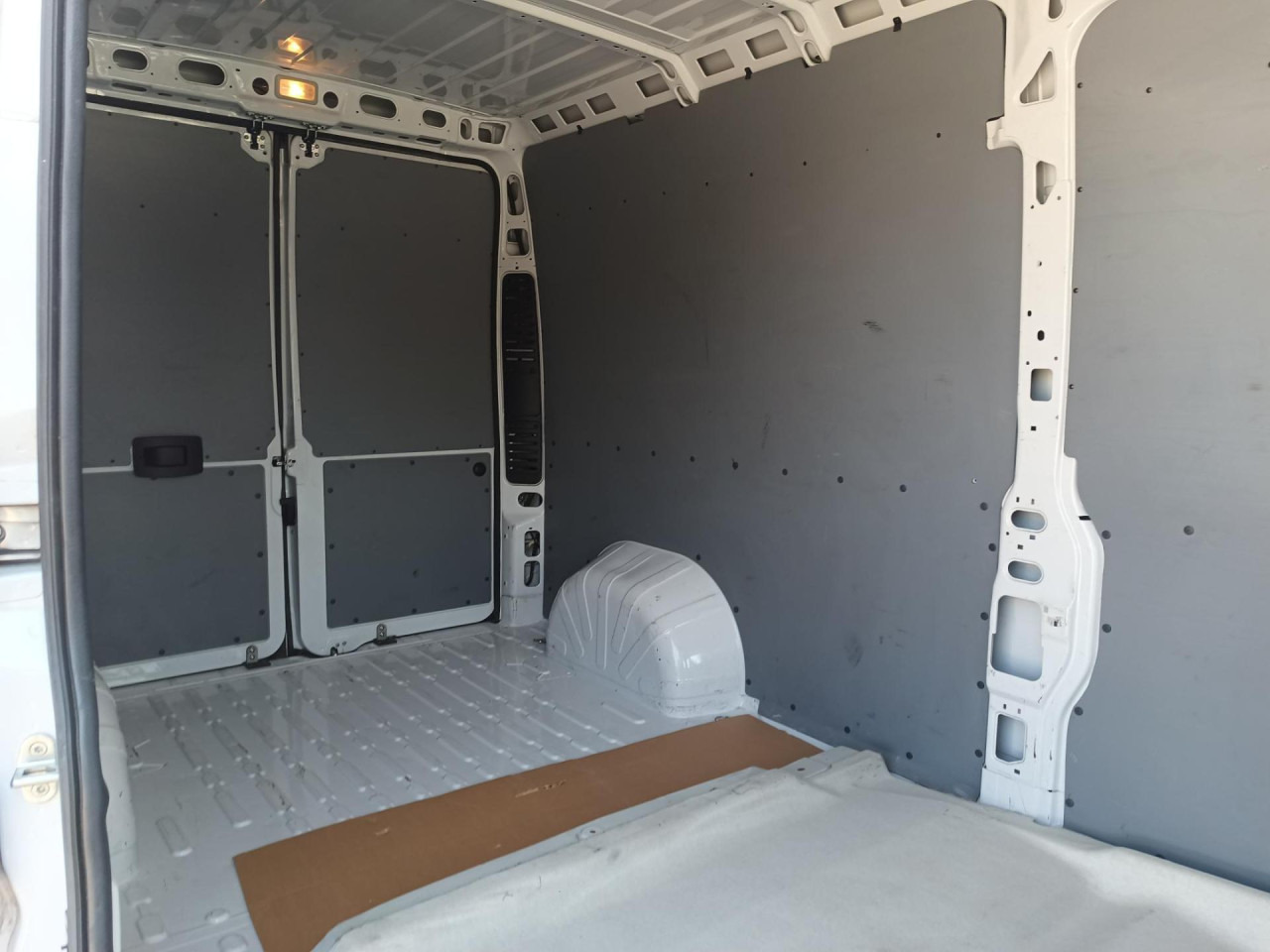 Skåpbil FIAT Ducato L3 H2: bild 11 Skåpbil FIAT Ducato L3 H2: bild 11