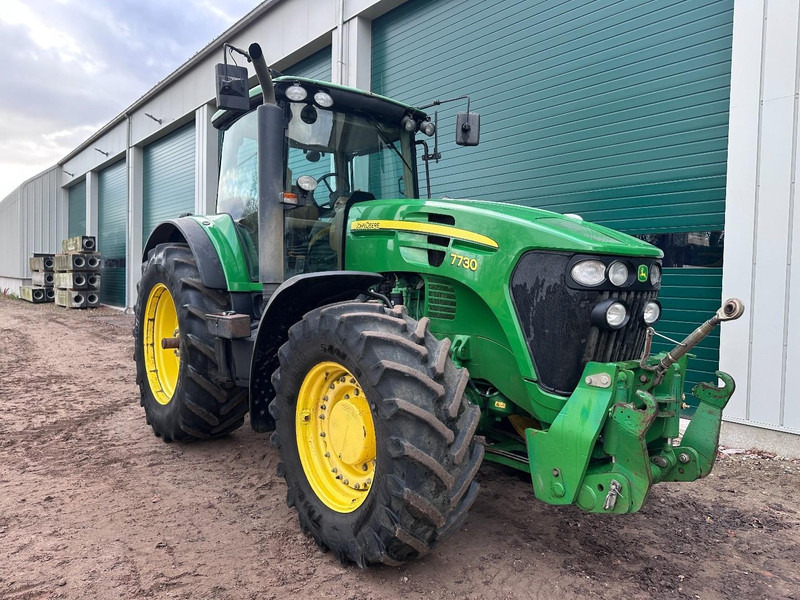 John Deere 7730 POWERQUAD - NOT 7920 - 7930 - Traktor: bild 2 John Deere 7730 POWERQUAD - NOT 7920 - 7930 - Traktor: bild 2