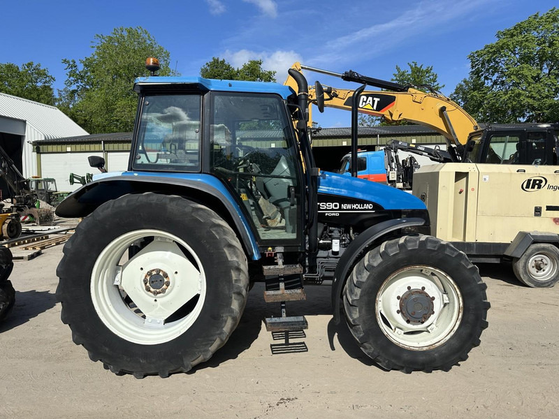 New Holland TS 90 - Traktor: bild 5 New Holland TS 90 - Traktor: bild 5