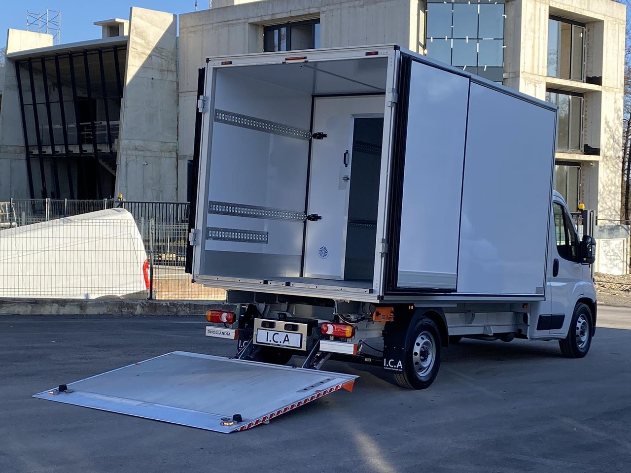 CITROEN JUMPER L3 35+ 180PS TIEFKÜHLKOFFER -20C, L: 3430mm + LADERAMPE - Kylbil: bild 4 CITROEN JUMPER L3 35+ 180PS TIEFKÜHLKOFFER -20C, L: 3430mm + LADERAMPE - Kylbil: bild 4