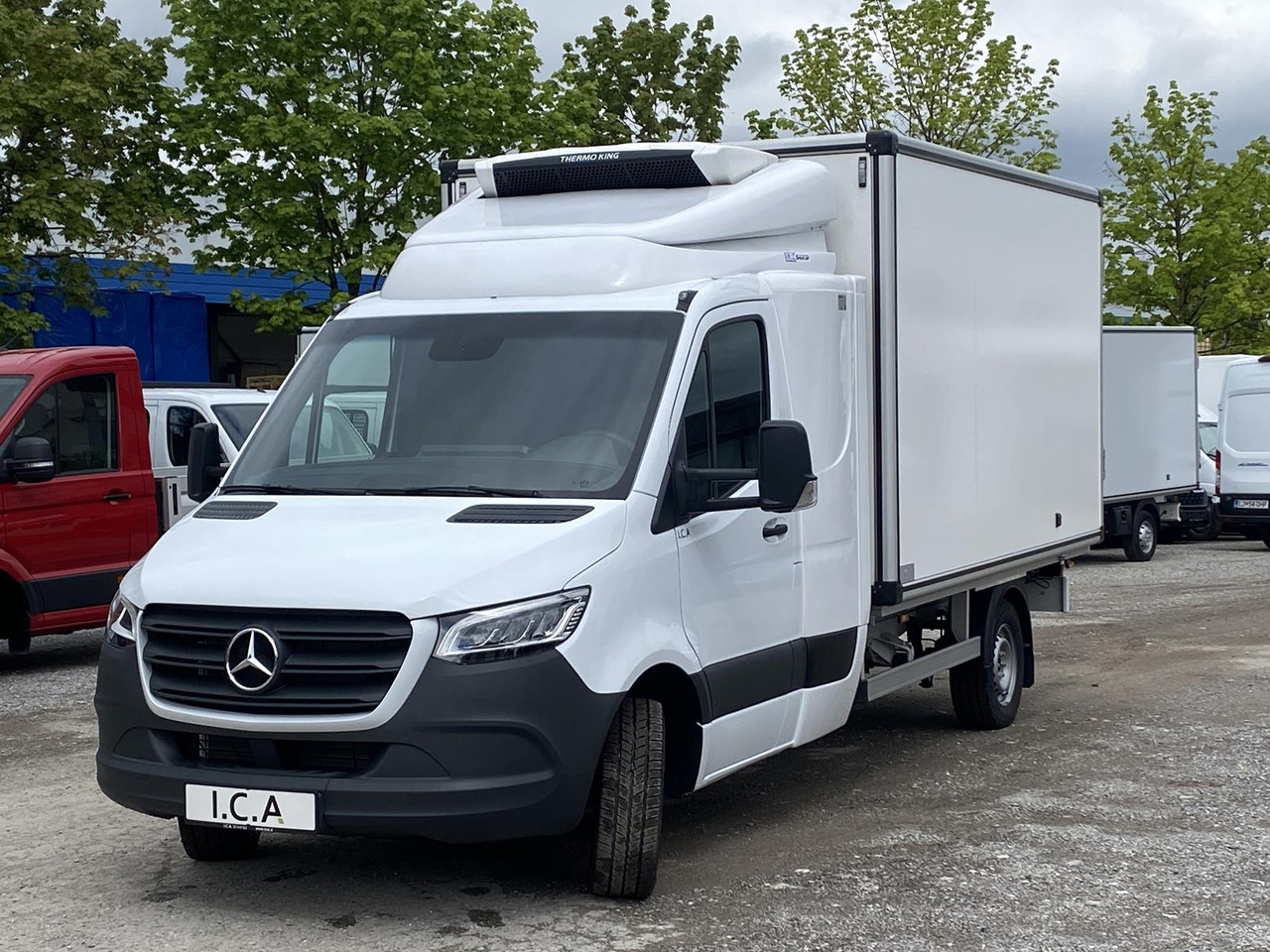 MERCEDES BENZ SPRINTER 317 CDI | DOPPELREGIME TIEFKÜHLKOFFER + BACKSLEEPER - Kylbil: bild 5 MERCEDES BENZ SPRINTER 317 CDI | DOPPELREGIME TIEFKÜHLKOFFER + BACKSLEEPER - Kylbil: bild 5