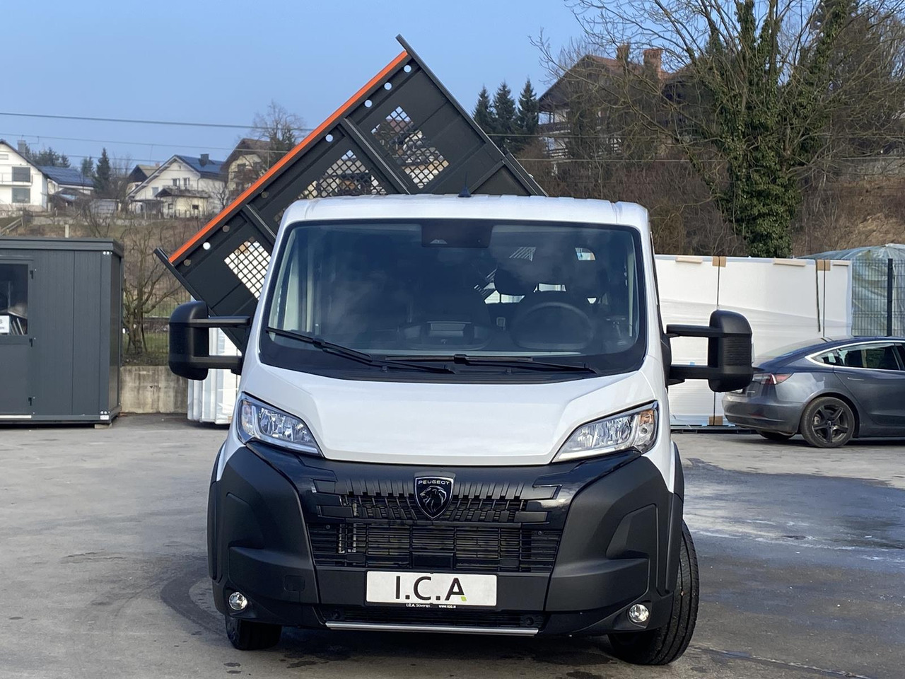 PEUGEOT BOXER L4 DOKA 180 PS | SCATTOLINI DREISEITENKIPPER 3150MM - Transportbil med tippflak, Dubbelhytt transportbil: bild 3 PEUGEOT BOXER L4 DOKA 180 PS | SCATTOLINI DREISEITENKIPPER 3150MM - Transportbil med tippflak, Dubbelhytt transportbil: bild 3