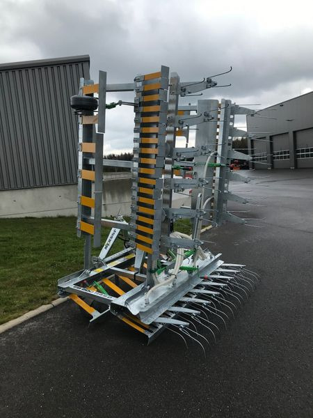 Joskin EB R4S2 600 mit Sägerät - Ogräsharv: bild 4 Joskin EB R4S2 600 mit Sägerät - Ogräsharv: bild 4