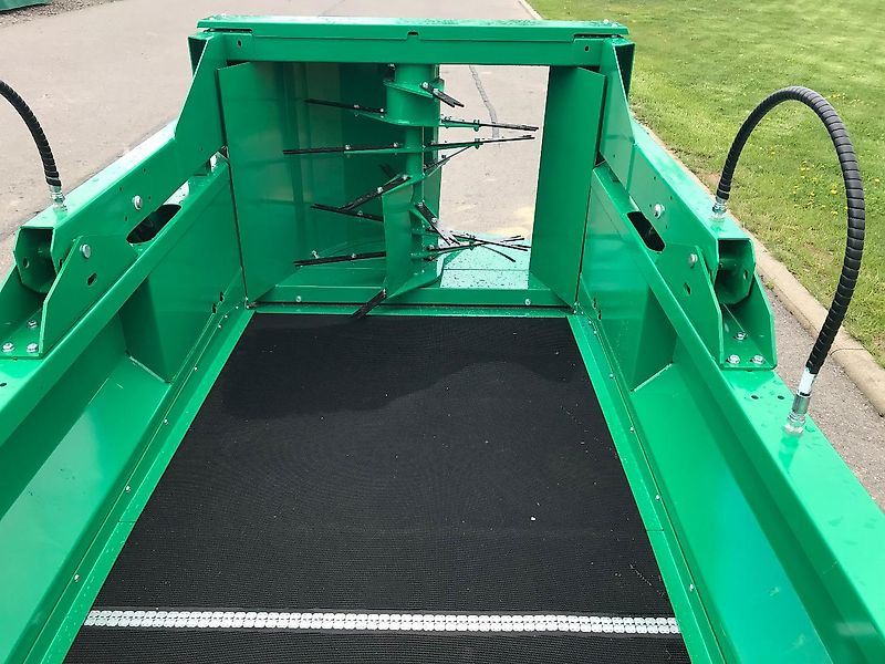 Spread-a-Bale MINI ST 100 - Halmhack: bild 4 Spread-a-Bale MINI ST 100 - Halmhack: bild 4