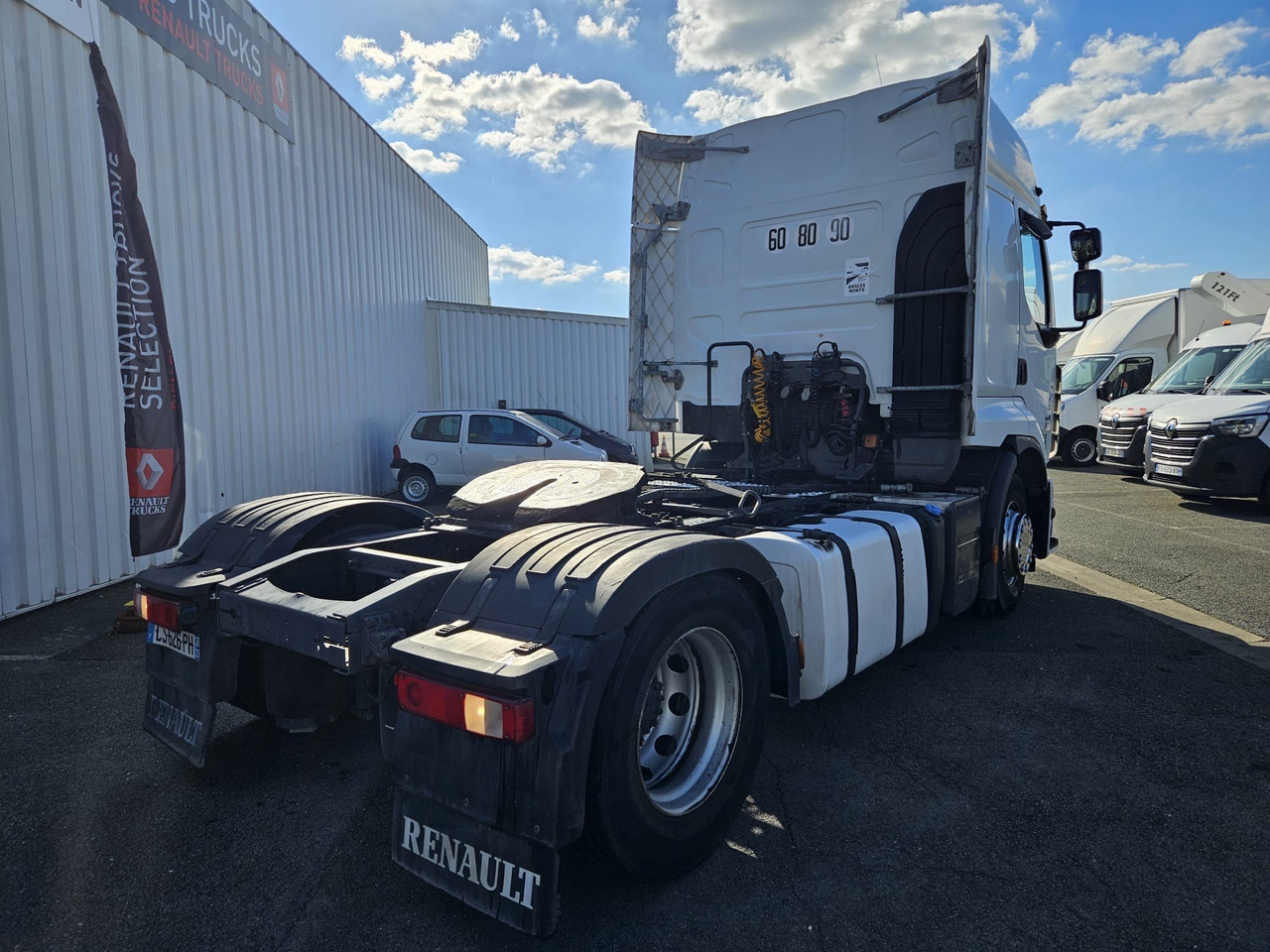 Renault p460 dxi - Dragbil: bild 1 Renault p460 dxi - Dragbil: bild 1