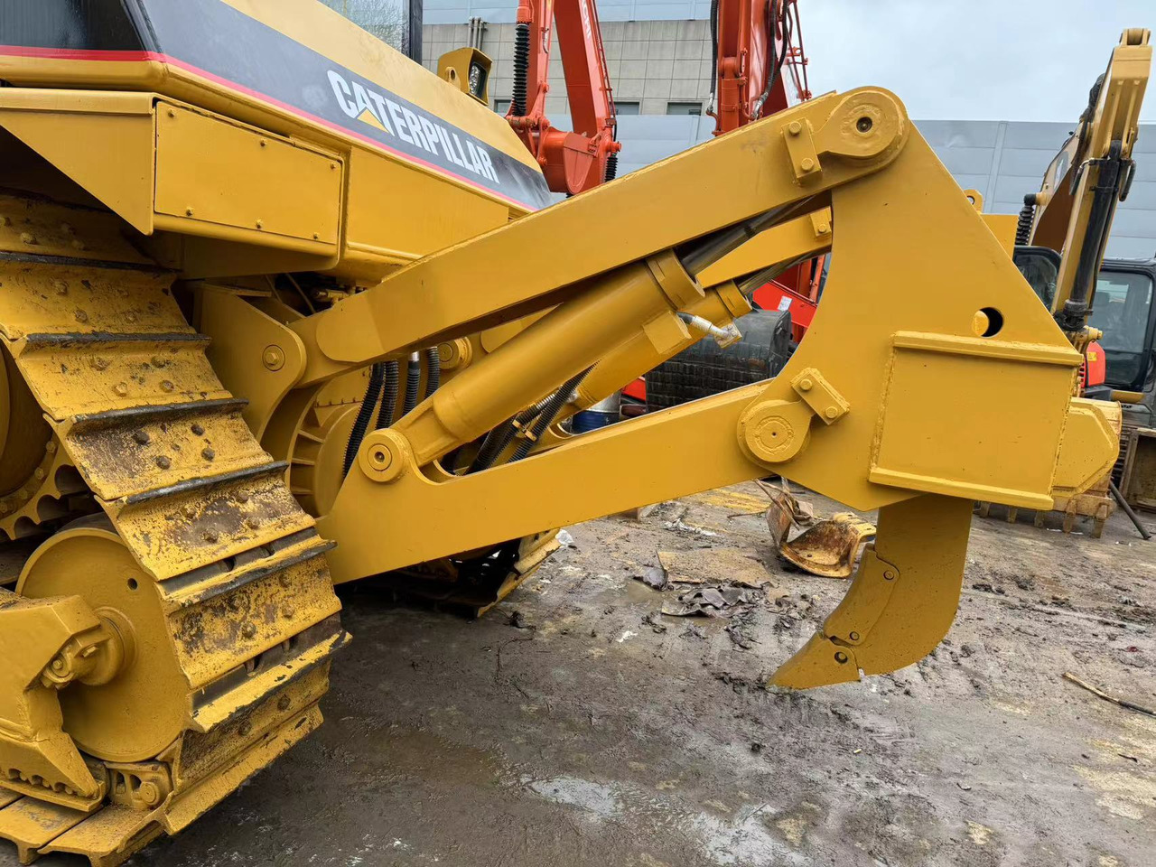 Caterpillar CAT D8R D8T D7H D7R D7G D7R D7E Used Bulldozer in Excellent Work Condition for Slae - Bulldozer: bild 3 Caterpillar CAT D8R D8T D7H D7R D7G D7R D7E Used Bulldozer in Excellent Work Condition for Slae - Bulldozer: bild 3