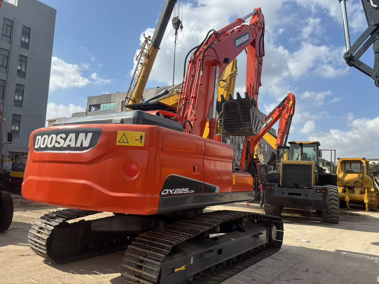 Doosan DX225 Used Excavator Secondhand Crawler Excavator Doosan Excavadora Usada - Bandgrävare: bild 1 Doosan DX225 Used Excavator Secondhand Crawler Excavator Doosan Excavadora Usada - Bandgrävare: bild 1