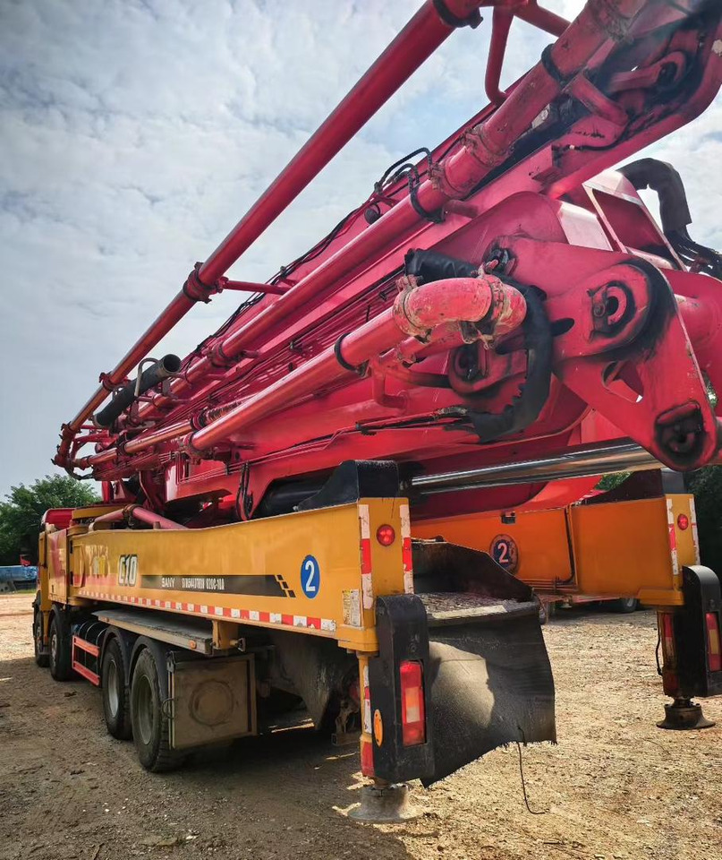 VOLVO 62 Meters Original Concrete Pump Truck Construction Machinery Cement Pumping Equipment Mounted Concrete Pump Truck for Sale - Betongpump: bild 5 VOLVO 62 Meters Original Concrete Pump Truck Construction Machinery Cement Pumping Equipment Mounted Concrete Pump Truck for Sale - Betongpump: bild 5