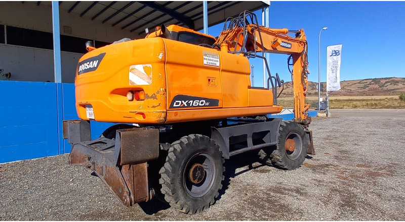 Doosan DX140W-3 - Grävmaskin på däck: bild 4 Doosan DX140W-3 - Grävmaskin på däck: bild 4