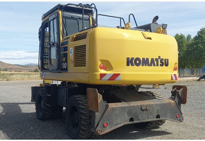 Komatsu PW180-10 - Grävmaskin på däck: bild 4 Komatsu PW180-10 - Grävmaskin på däck: bild 4