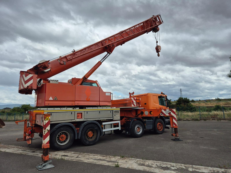 Mobilkran Tadano Faun HK40 Scania P380CB 8x4: bild 11