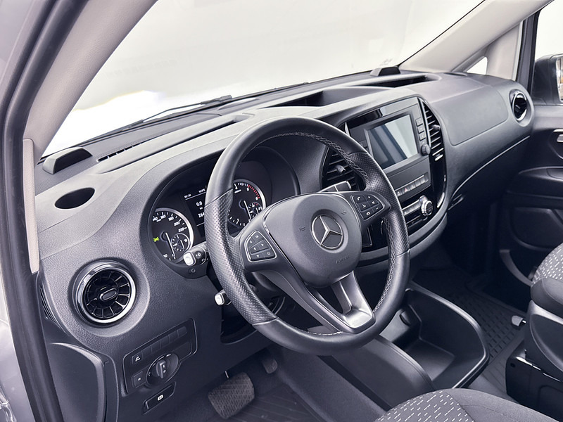 Mercedes-Benz Vito 114 CDI Extra Lang DC 19" inch AMG Dubbele Cabine XL LED Trekhaak Apple Carplay/Android Auto Achteruitrijcamera Cruise Control - Små skåpbil, Dubbelhytt transportbil: bild 5 Mercedes-Benz Vito 114 CDI Extra Lang DC 19" inch AMG Dubbele Cabine XL LED Trekhaak Apple Carplay/Android Auto Achteruitrijcamera Cruise Control - Små skåpbil, Dubbelhytt transportbil: bild 5