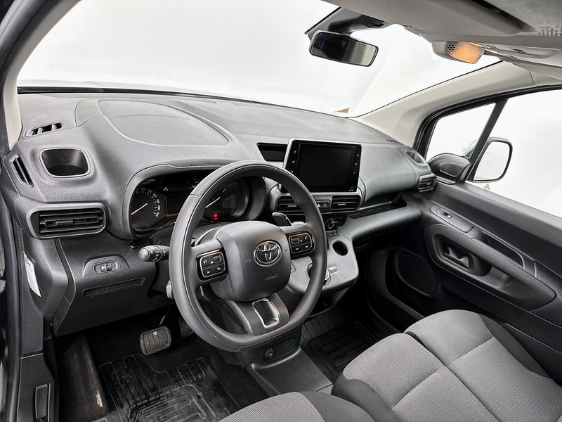 Toyota PROACE CITY 1.5 D-4D Live 130pk automaat 2x schuifdeur Velgen Cruise control - Små skåpbil: bild 5 Toyota PROACE CITY 1.5 D-4D Live 130pk automaat 2x schuifdeur Velgen Cruise control - Små skåpbil: bild 5
