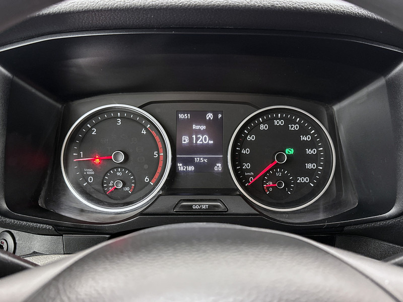 Volkswagen Crafter 35 2.0 TDI L3H3 177PK DSG Trekhaak Achteruitrijcamera Betimmering - Skåpbil: bild 5 Volkswagen Crafter 35 2.0 TDI L3H3 177PK DSG Trekhaak Achteruitrijcamera Betimmering - Skåpbil: bild 5