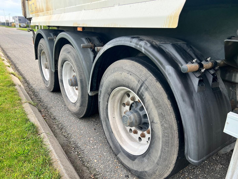 ATM 3 - assige kipper oplegger Hydraulische kleppen / Tipper 30,7m3 - Tippsläp: bild 5 ATM 3 - assige kipper oplegger Hydraulische kleppen / Tipper 30,7m3 - Tippsläp: bild 5