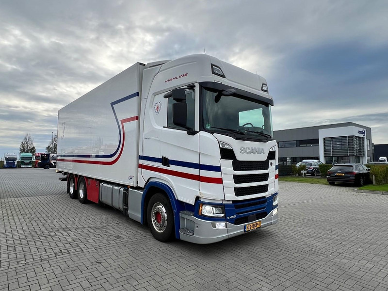 Scania S450 NGT 6x2 Koelwagen Retarder / Dhollandia / Bloenenmaat - Kylbil lastbil: bild 3 Scania S450 NGT 6x2 Koelwagen Retarder / Dhollandia / Bloenenmaat - Kylbil lastbil: bild 3