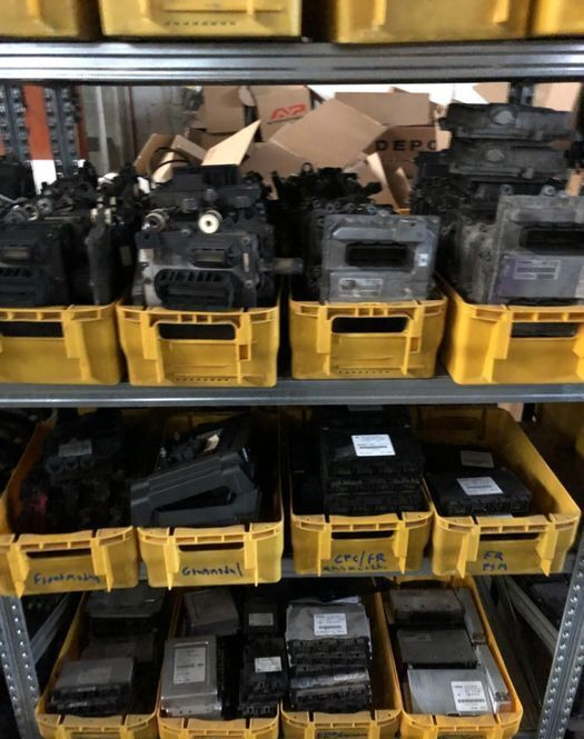 Bosch DAF XF 95 truck - Kontrollenhet för Lastbil: bild 1 Bosch DAF XF 95 truck - Kontrollenhet för Lastbil: bild 1