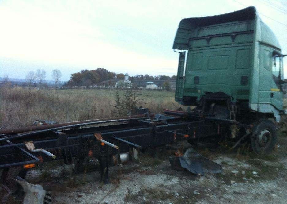 IVECO Eurotech Eurostar Dezmembrez - Dragbil: bild 5 IVECO Eurotech Eurostar Dezmembrez - Dragbil: bild 5