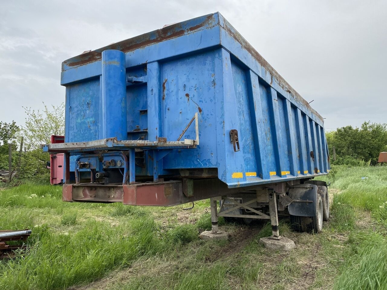 Langendorf SKS18/25// BASCULA FIER - Tippbil semitrailer: bild 1 Langendorf SKS18/25// BASCULA FIER - Tippbil semitrailer: bild 1