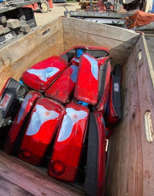 MAN Triple Originale TGX TGa TGL MAN TGX tga - Bakljus för Lastbil: bild 2 MAN Triple Originale TGX TGa TGL MAN TGX tga - Bakljus för Lastbil: bild 2