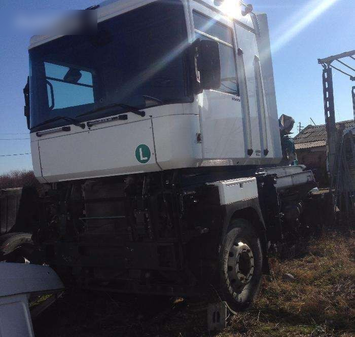 Renault Magnum - Hytt för Lastbil: bild 4 Renault Magnum - Hytt för Lastbil: bild 4