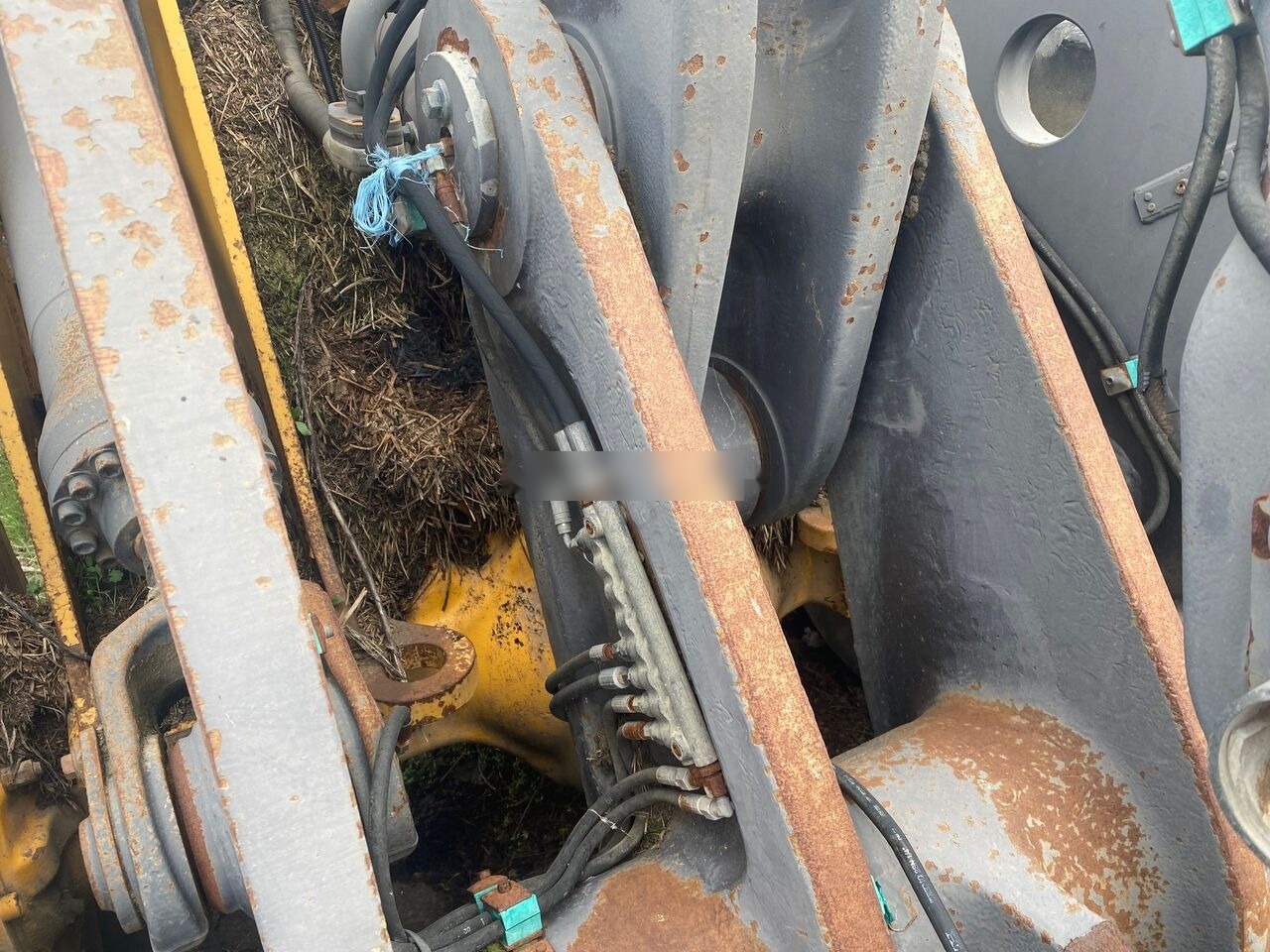 Volvo L110E PIESE DIN DEZMEMBRARI - Hjullastare: bild 4 Volvo L110E PIESE DIN DEZMEMBRARI - Hjullastare: bild 4