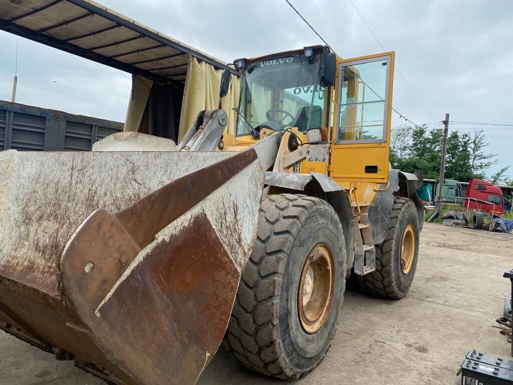 Volvo L110E - VOLA 21 tone - DE INCHIRIAT - balastiera / statie betoan - Hjullastare: bild 4 Volvo L110E - VOLA 21 tone - DE INCHIRIAT - balastiera / statie betoan - Hjullastare: bild 4