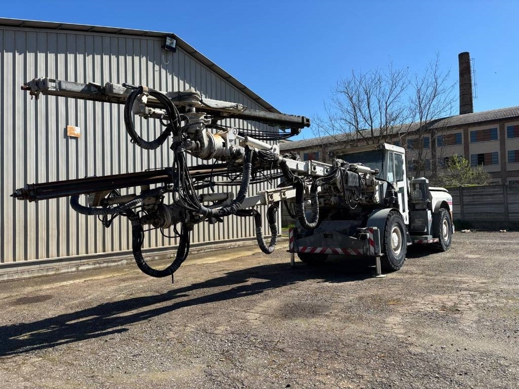 Robodrill Pantofore 587 - Fullortsborrmaskin: bild 1 Robodrill Pantofore 587 - Fullortsborrmaskin: bild 1