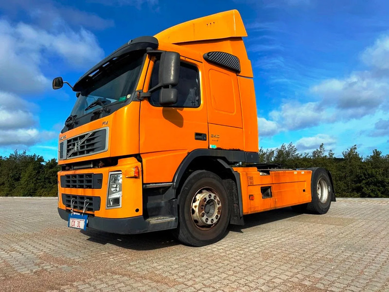 Volvo FM 340 tractor unit. - Dragbil: bild 1 Volvo FM 340 tractor unit. - Dragbil: bild 1