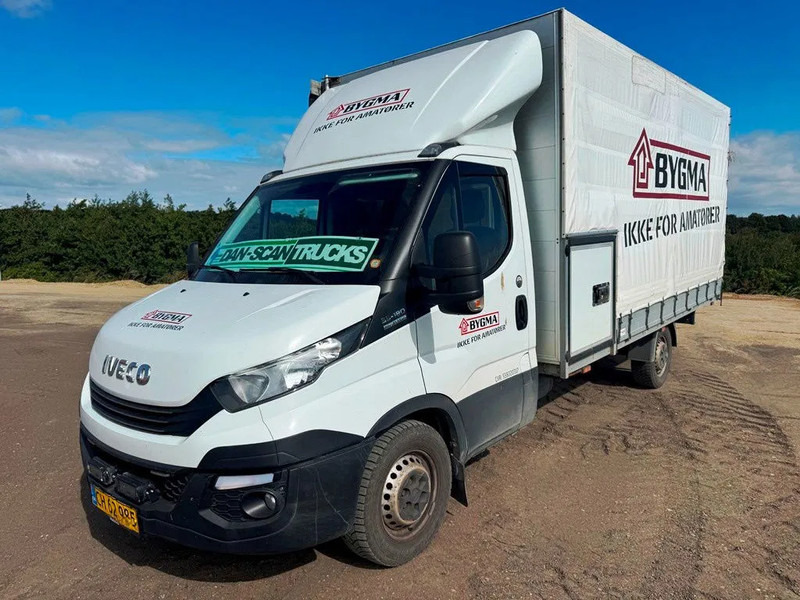 Iveco 35S18 3,0 TDI Aut. Gear. Euro 6. webasto night heater - Transportbil med kapell: bild 3 Iveco 35S18 3,0 TDI Aut. Gear. Euro 6. webasto night heater - Transportbil med kapell: bild 3