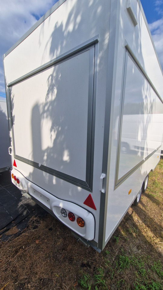 Przyczepa Gastronomiczna Handlowa FoodTruck - Försäljningsvagn: bild 3 Przyczepa Gastronomiczna Handlowa FoodTruck - Försäljningsvagn: bild 3