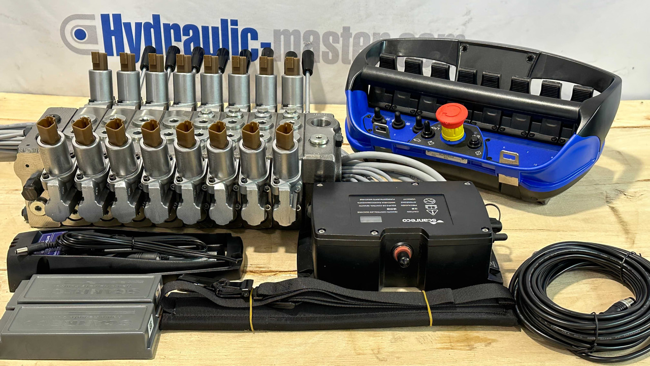 Set Scanreco RC400 with Walvoil DPX100 Cormach, Atlas, Liebherr, Fassi - Skogsvagn: bild 1 Set Scanreco RC400 with Walvoil DPX100 Cormach, Atlas, Liebherr, Fassi - Skogsvagn: bild 1