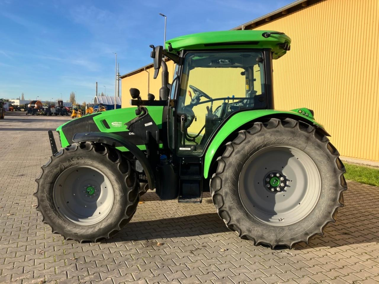 Deutz-Fahr 5120 GS - Traktor: bild 2 Deutz-Fahr 5120 GS - Traktor: bild 2