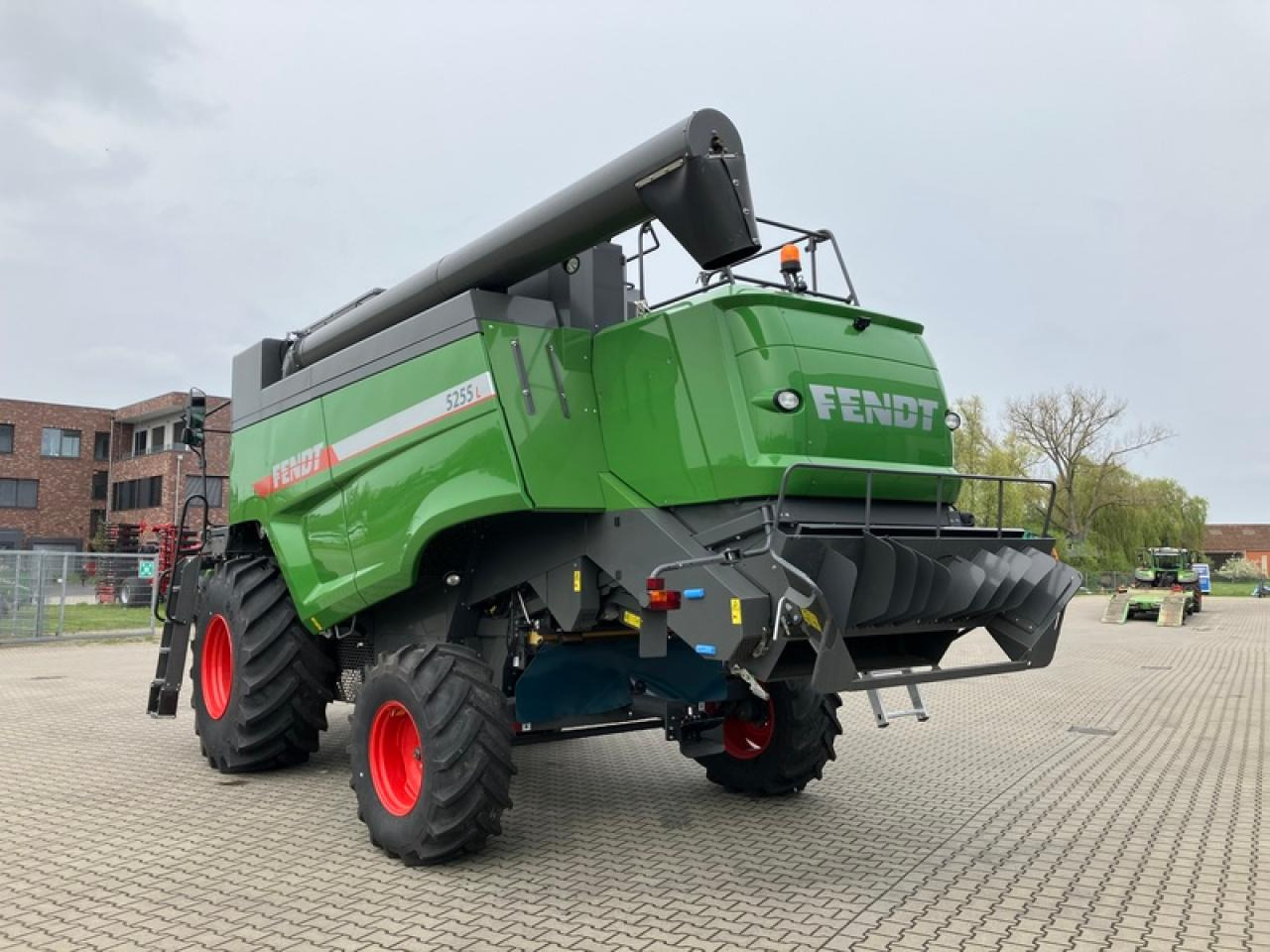 Fendt MD 5255 SCHNEIDWERK NICHT INKLUSIV - Skördetröska: bild 3 Fendt MD 5255 SCHNEIDWERK NICHT INKLUSIV - Skördetröska: bild 3
