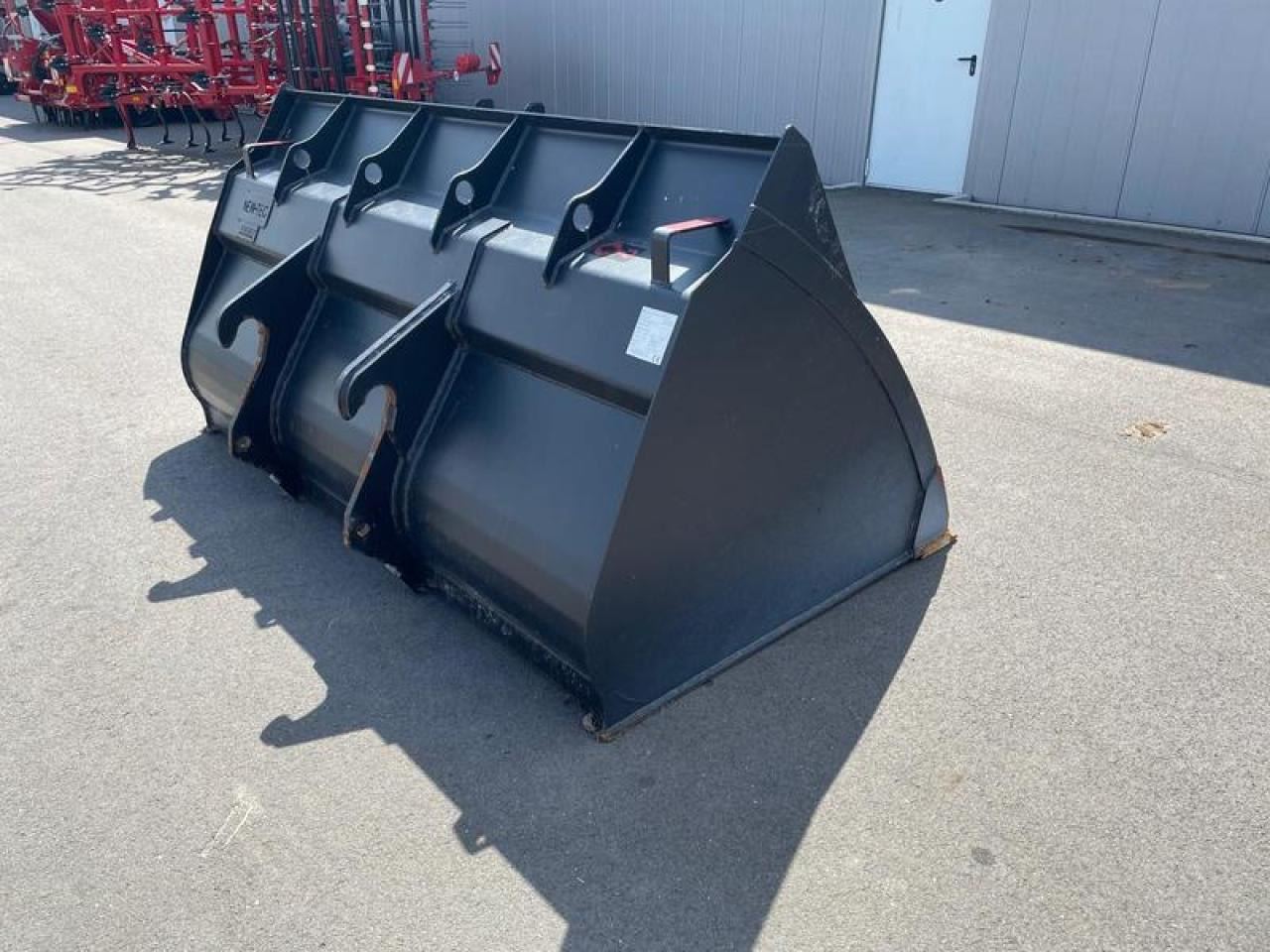 LEICHTGUTSCHAUFEL NEW HOLLAND CASE - Lastarskopa: bild 3 LEICHTGUTSCHAUFEL NEW HOLLAND CASE - Lastarskopa: bild 3