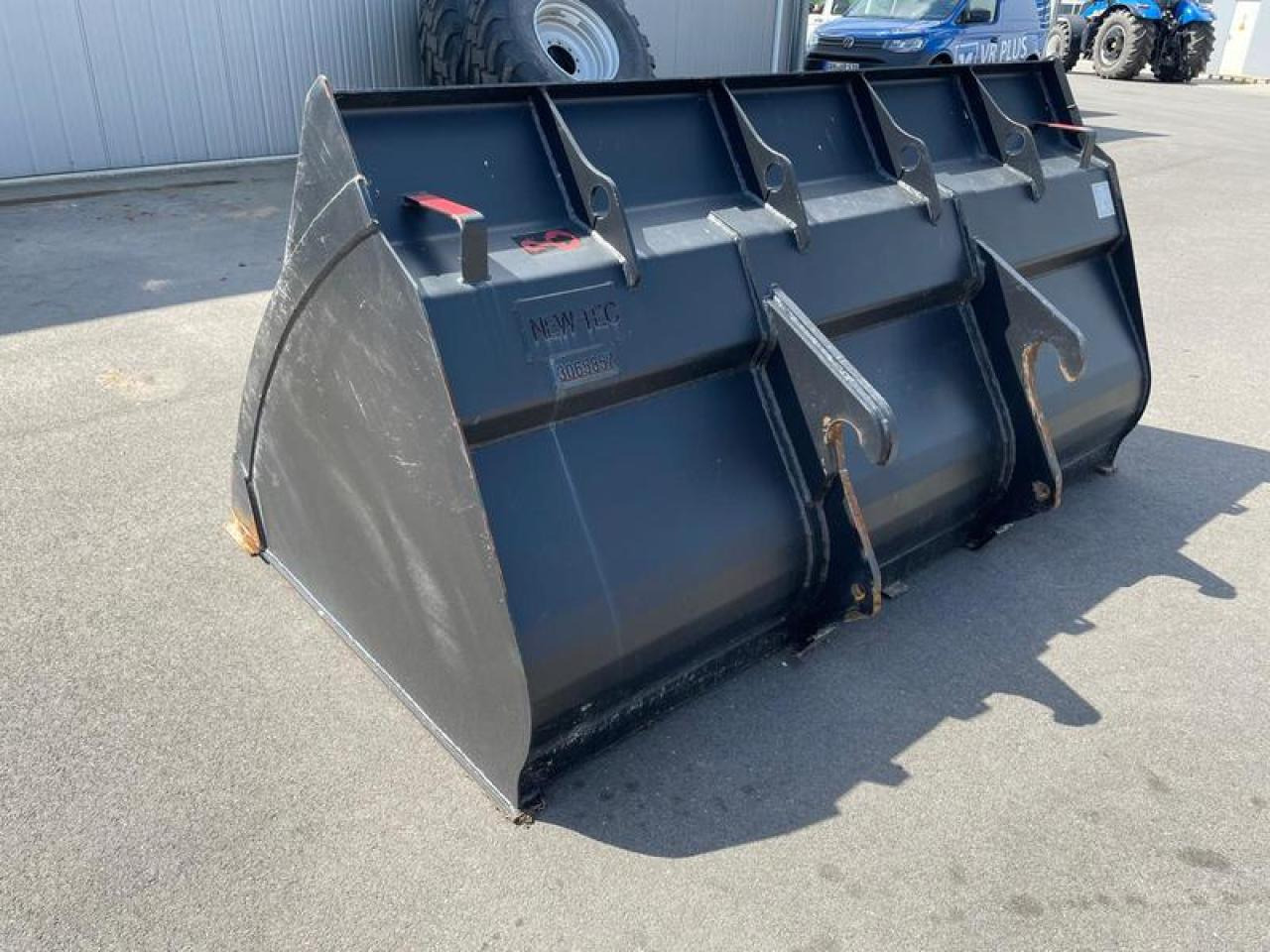 LEICHTGUTSCHAUFEL NEW HOLLAND CASE - Lastarskopa: bild 2 LEICHTGUTSCHAUFEL NEW HOLLAND CASE - Lastarskopa: bild 2