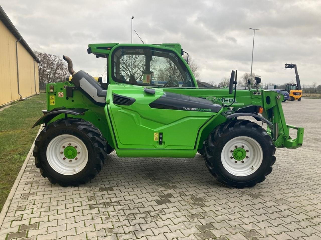 Merlo TF42.7-140 - Teleskoplastar: bild 4 Merlo TF42.7-140 - Teleskoplastar: bild 4