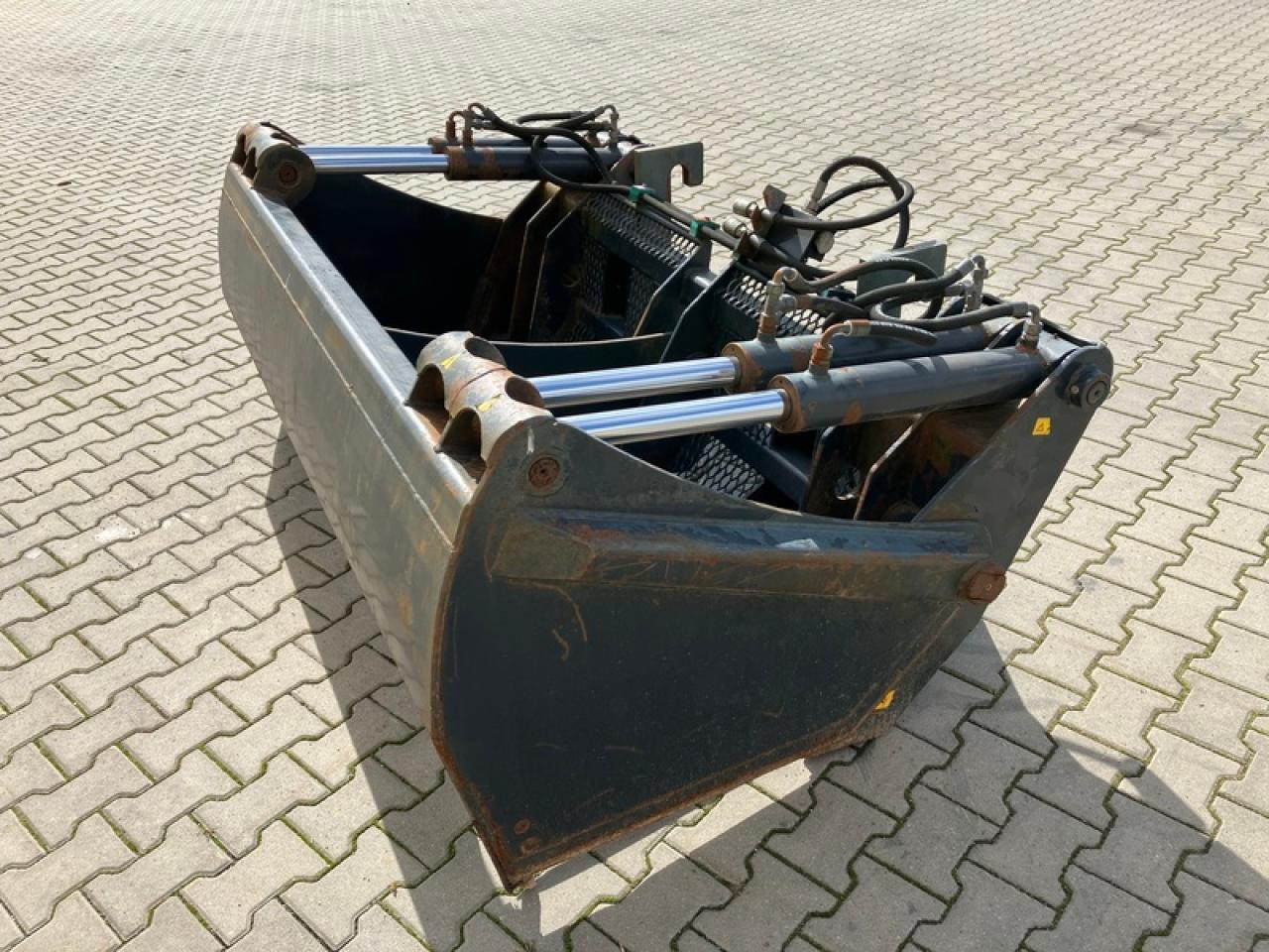 Saphir SSZ199 - Skopa: bild 3 Saphir SSZ199 - Skopa: bild 3