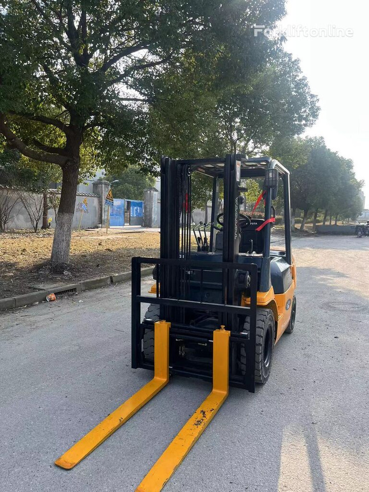 Toyota 7FD30 - Dieseltruck: bild 4 Toyota 7FD30 - Dieseltruck: bild 4