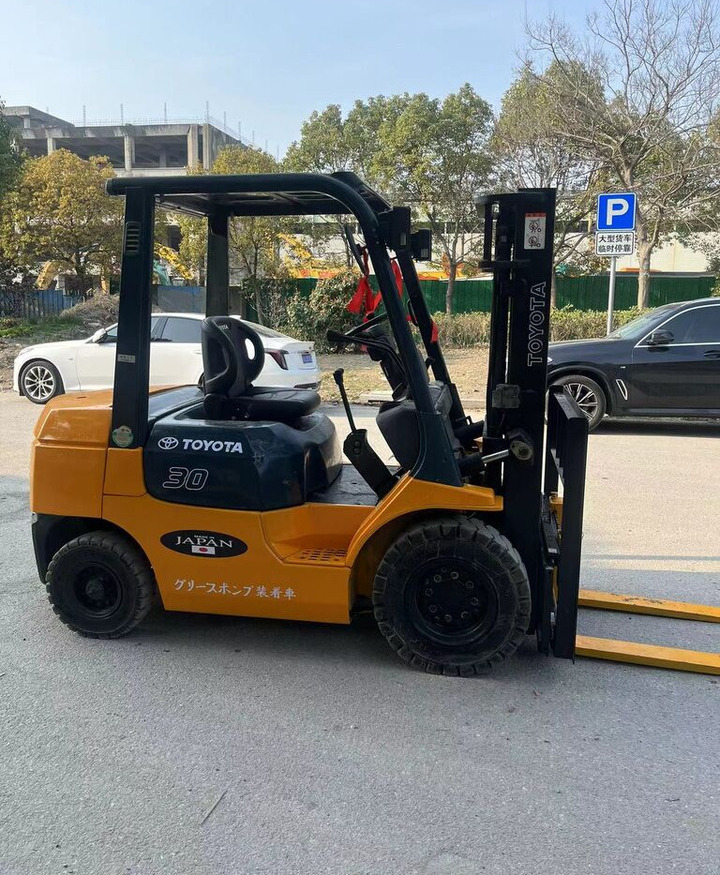 Toyota 7FD30 - Dieseltruck: bild 5 Toyota 7FD30 - Dieseltruck: bild 5