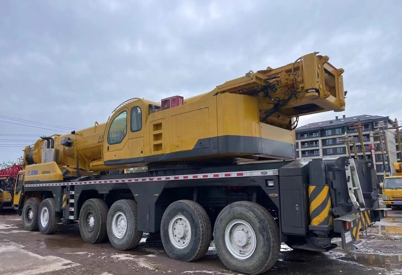 XCMG QAY260A - Mobilkran: bild 2 XCMG QAY260A - Mobilkran: bild 2